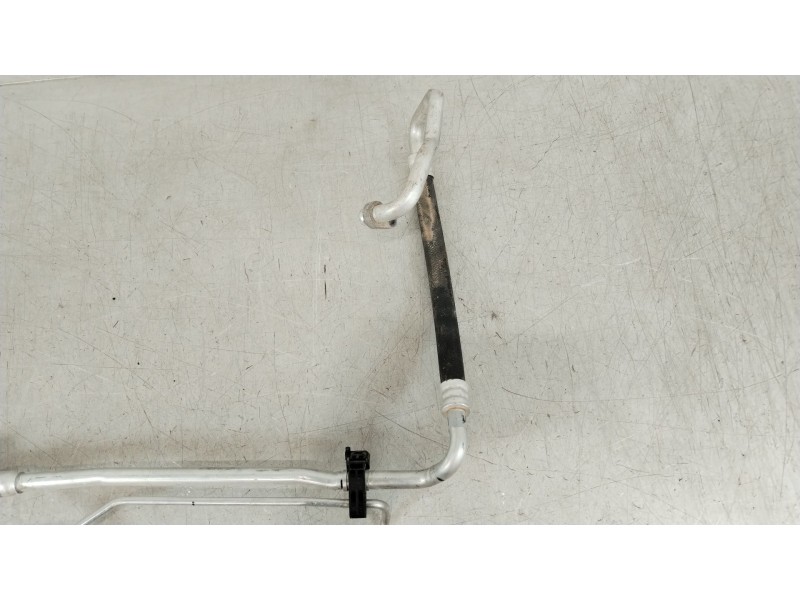 Recambio de tubo aire acondicionado para hyundai tucson (nx4e, nx4a) 1.6 t-gdi plug-in-hybrid htrac referencia OEM IAM 97777CZ00