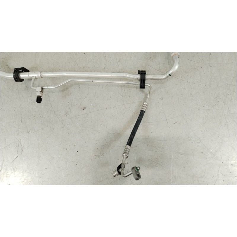Recambio de tubo aire acondicionado para hyundai tucson (nx4e, nx4a) 1.6 t-gdi plug-in-hybrid htrac referencia OEM IAM 97777CZ00