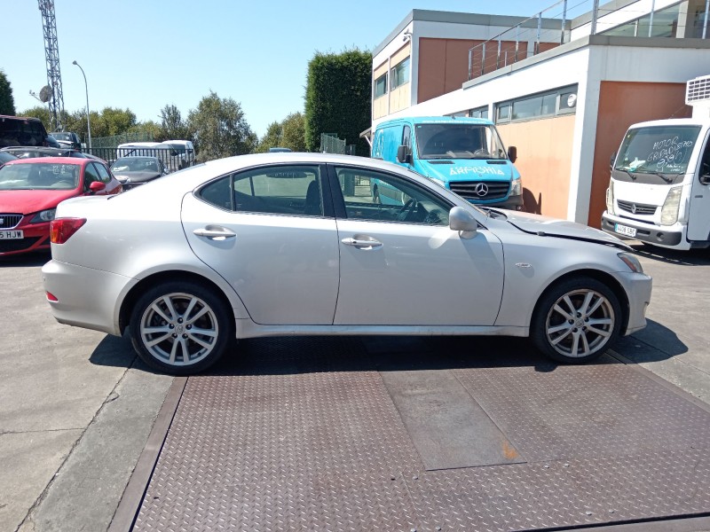 lexus is ii (_e2_) del año 2006