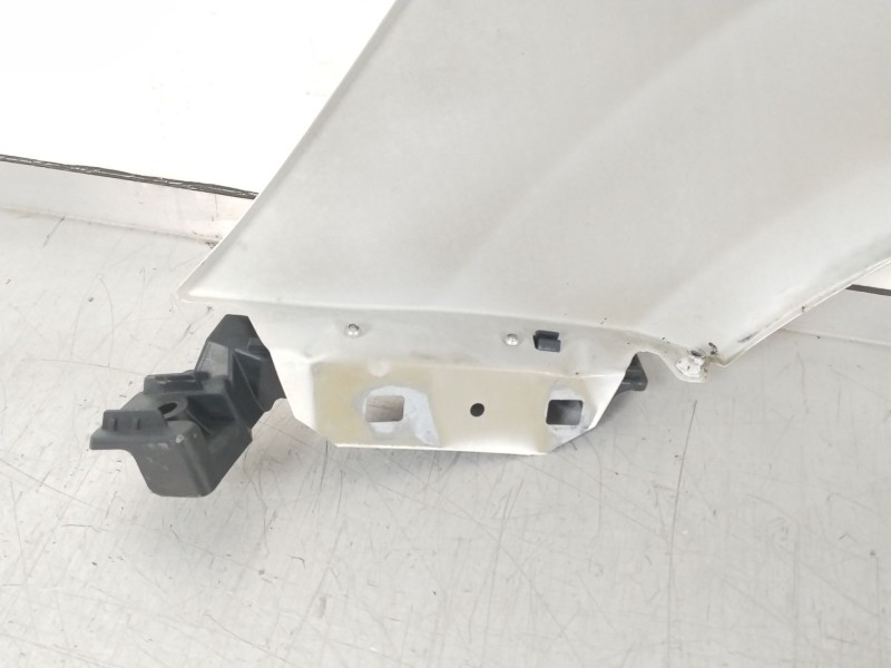 Recambio de aleta delantera derecha para ford ka (ccu) grand prix iii referencia OEM IAM   