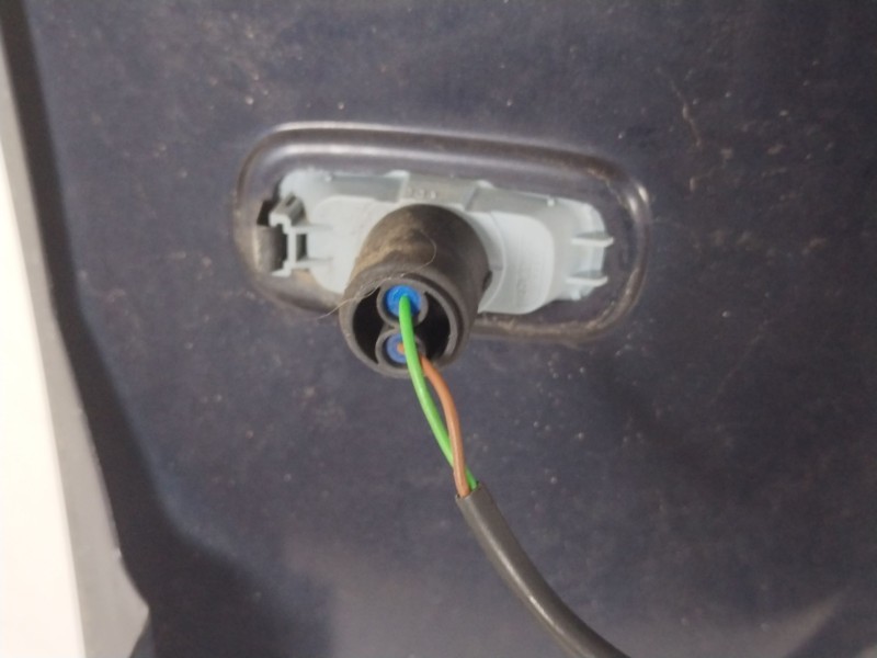 Recambio de aleta delantera izquierda para audi a4 b6 (8e2) 1.9 tdi referencia OEM IAM   