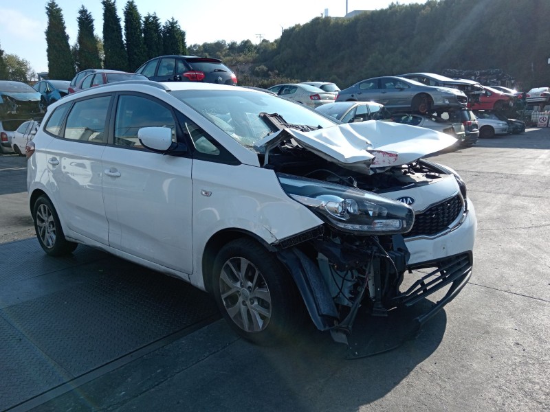 kia carens iv del año 2017