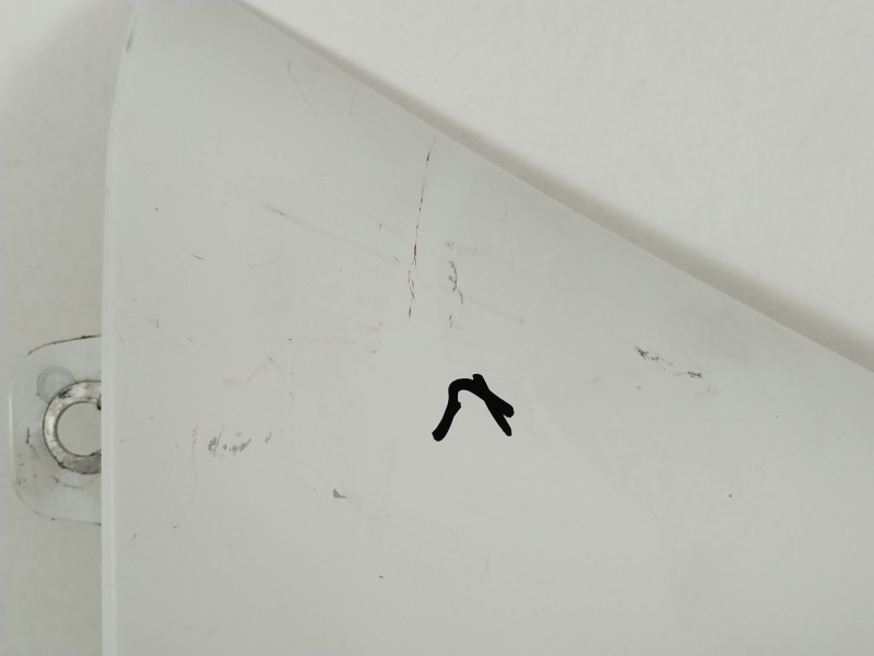 Recambio de aleta delantera derecha para nissan primastar furgoneta (x83) 2.0 dci 115 referencia OEM IAM   