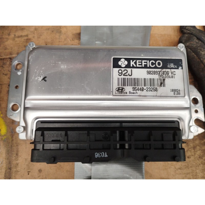 Recambio de centralita cambio automatico para hyundai i30 station wagon (fd) 1.6 crdi referencia OEM IAM 9544023250  9020931036K