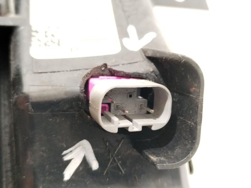 Recambio de faro derecho para porsche panamera diesel referencia OEM IAM 97063108252  7570100001