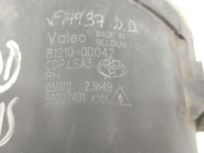 Recambio de faro antiniebla derecho para toyota yaris (_p13_) 1.4 d (nlp130_) referencia OEM IAM 812100D042  89210656