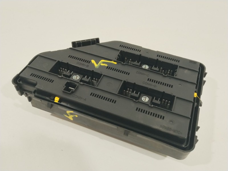 Recambio de caja reles / fusibles para ssangyong korando (ck) 2.0 e-xdi referencia OEM IAM 8297034021  