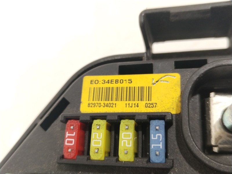 Recambio de caja reles / fusibles para ssangyong korando (ck) 2.0 e-xdi referencia OEM IAM 8297034021  