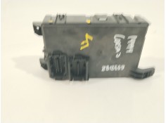 Recambio de caja reles / fusibles para opel corsa d (s07) 1.3 cdti (l08, l68) referencia OEM IAM 13142241 28075286 000292540 2