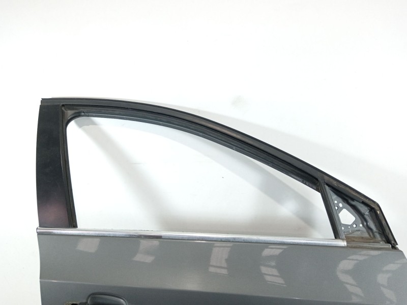 Recambio de puerta delantera derecha para chevrolet cruze lt referencia OEM IAM   