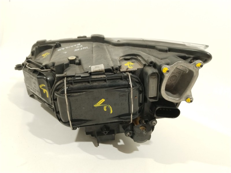 Recambio de faro derecho para seat leon (5f1) 1.6 tdi referencia OEM IAM 5F1941016B  