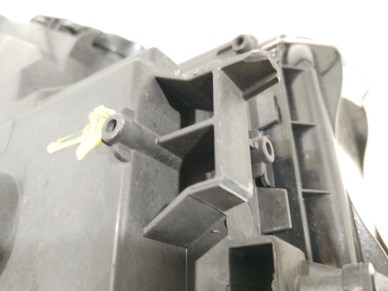 Recambio de faro derecho para seat leon (5f1) 1.6 tdi referencia OEM IAM 5F1941016B  