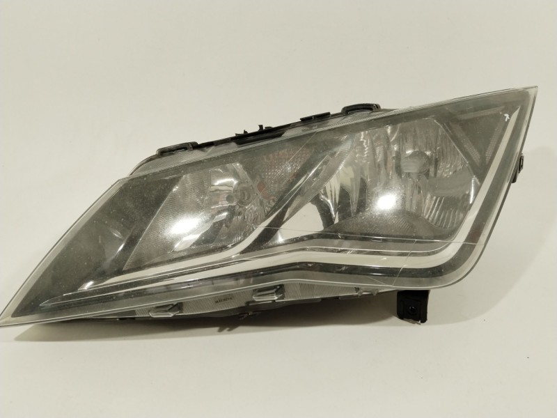 Recambio de faro izquierdo para seat leon (5f1) 1.6 tdi referencia OEM IAM 5F1941015B  