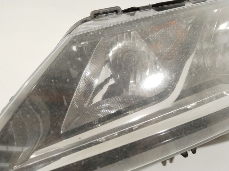 Recambio de faro izquierdo para seat leon (5f1) 1.6 tdi referencia OEM IAM 5F1941015B  