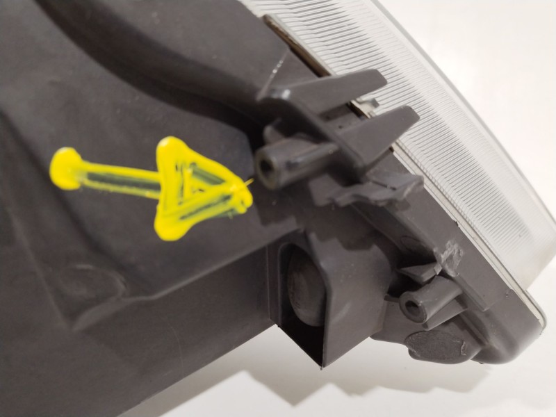 Recambio de faro izquierdo para seat leon (5f1) 1.6 tdi referencia OEM IAM 5F1941015B  