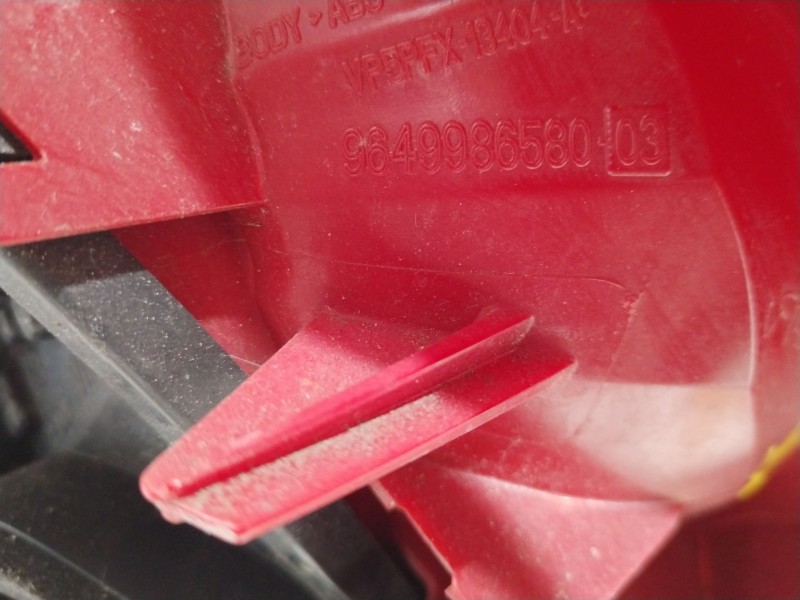 Recambio de piloto trasero derecho para peugeot 207/207+ (wa_, wc_) 1.4 16v referencia OEM IAM 9649986580  