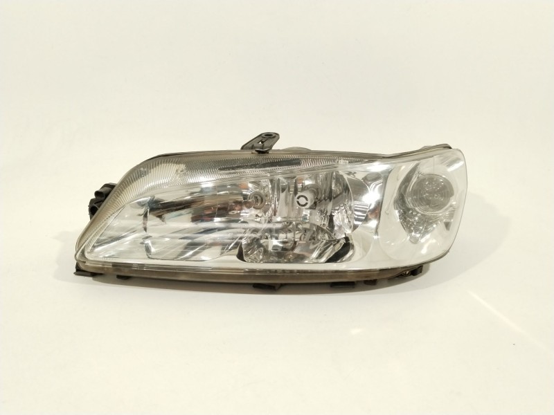Recambio de faro izquierdo para peugeot 306 (7b, n3, n5) 2.0 hdi 90 referencia OEM IAM 88004109  88203990G