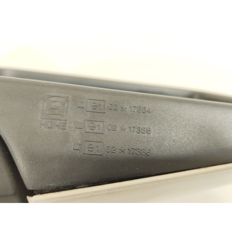 Recambio de retrovisor derecho para volkswagen golf van iii variant (1h5) 1.9 tdi referencia OEM IAM 1H1857502  
