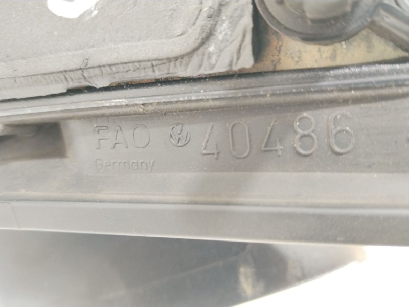 Recambio de retrovisor derecho para volkswagen golf van iii variant (1h5) 1.9 tdi referencia OEM IAM 1H1857502  