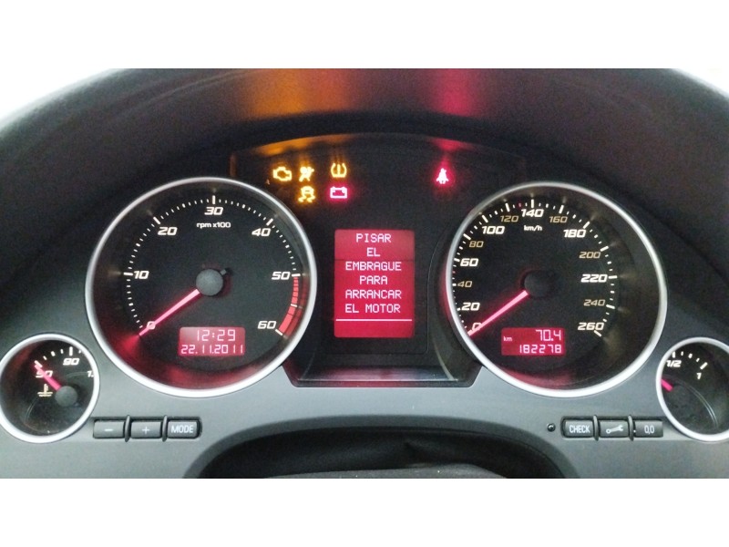 Recambio de cuadro instrumentos para seat exeo berlina (3r2) reference referencia OEM IAM 3R0920800L  