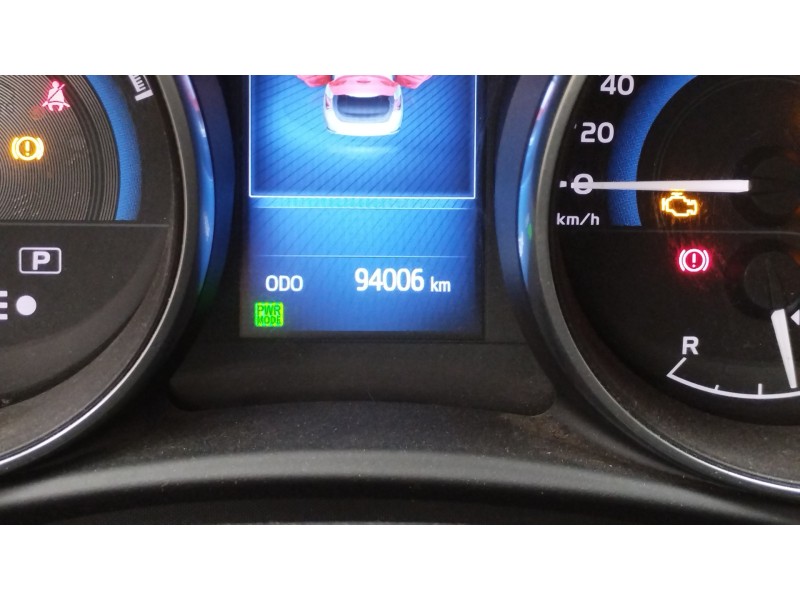 Recambio de cuadro instrumentos para toyota auris hybrid active referencia OEM IAM 83800F2E64  83800F2E63