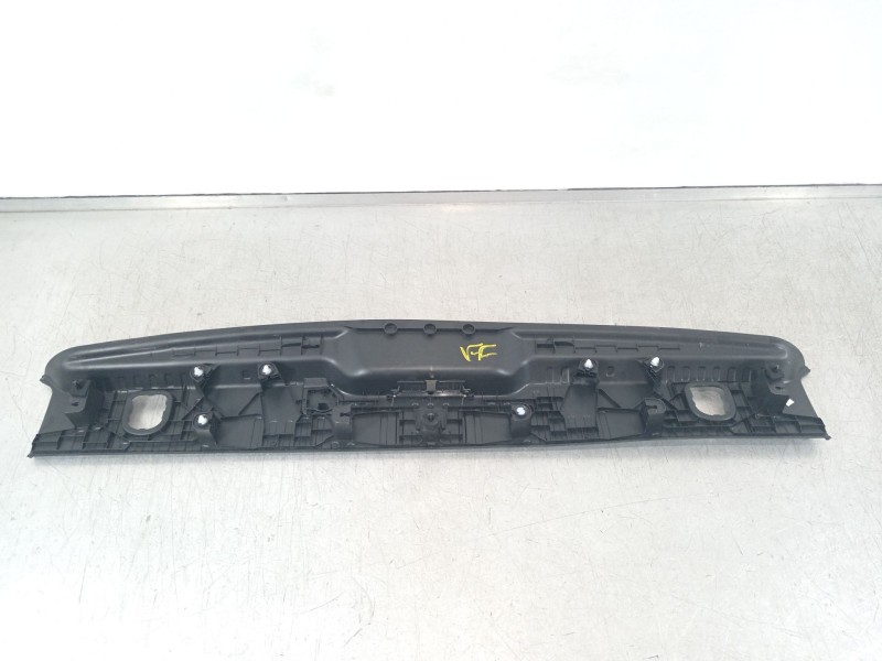 Recambio de moldura para peugeot traveller autobús (v_) 2.0 bluehdi 145 referencia OEM IAM 98096049ZD  