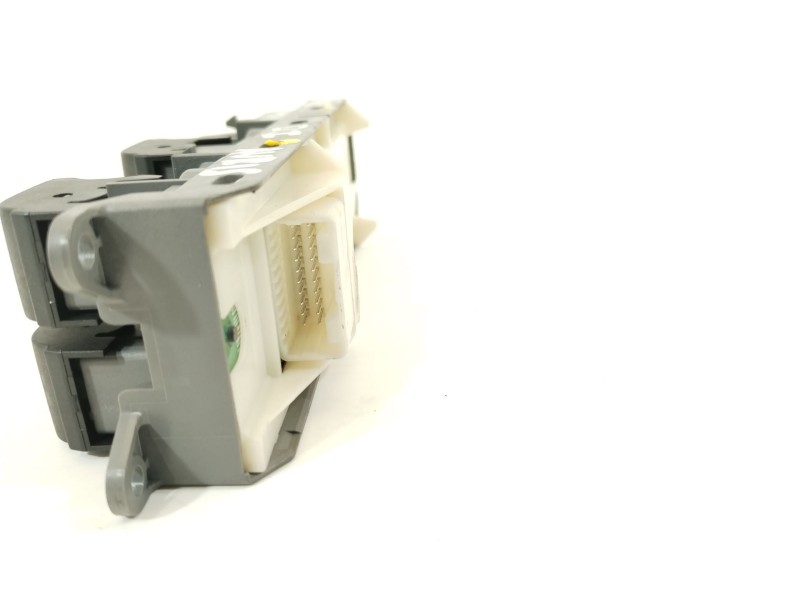 Recambio de mando elevalunas delantero izquierdo para toyota auris (_e18_) 1.6 (zre181_, zre185_) referencia OEM IAM 8404002120 