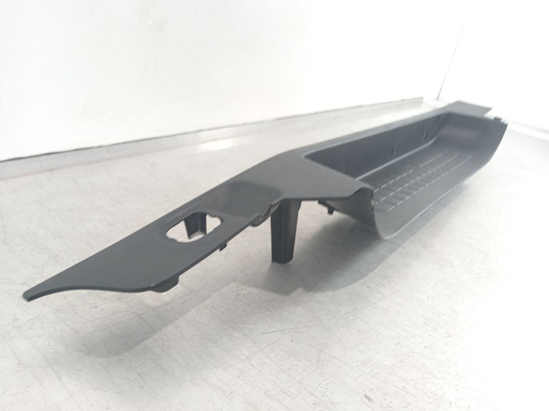 Recambio de moldura para peugeot traveller autobús (v_) 2.0 bluehdi 145 referencia OEM IAM 9808681577 98086815ZD 