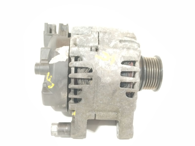 Recambio de alternador para ford kuga (cbs) titanium referencia OEM IAM AV6N10300MD 21130049952 FG15T074