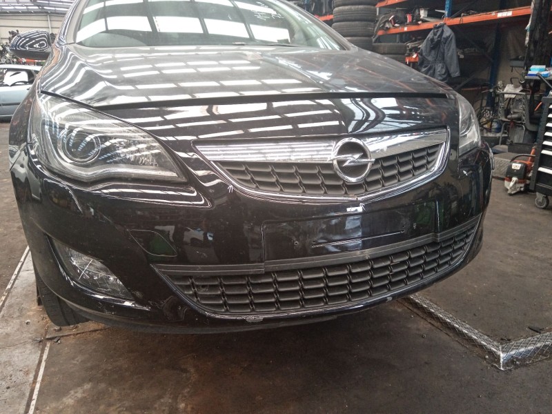 Recambio de paragolpes delantero para opel astra j (p10) 2.0 cdti (68) referencia OEM IAM   