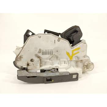 CERRADURA PUERTA DELANTERA IZQUIERDA 5K1837015B 