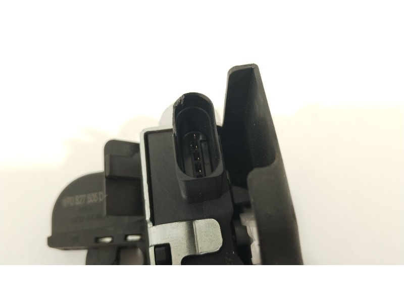 Recambio de cerradura maletero / porton para seat leon (1p1) 1.6 tdi referencia OEM IAM 1P0827505D  