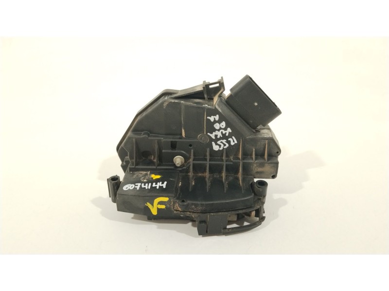 Recambio de cerradura puerta delantera derecha para ford kuga (cbs) titanium referencia OEM IAM BM5AA21812BE  