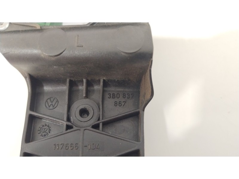 Recambio de cerradura puerta delantera izquierda para volkswagen passat b5.5 (3b3) 1.9 tdi referencia OEM IAM 3B1837015Q  