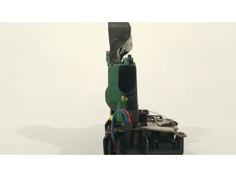 Recambio de cerradura puerta delantera izquierda para volkswagen passat b5.5 (3b3) 1.9 tdi referencia OEM IAM 3B1837015Q  