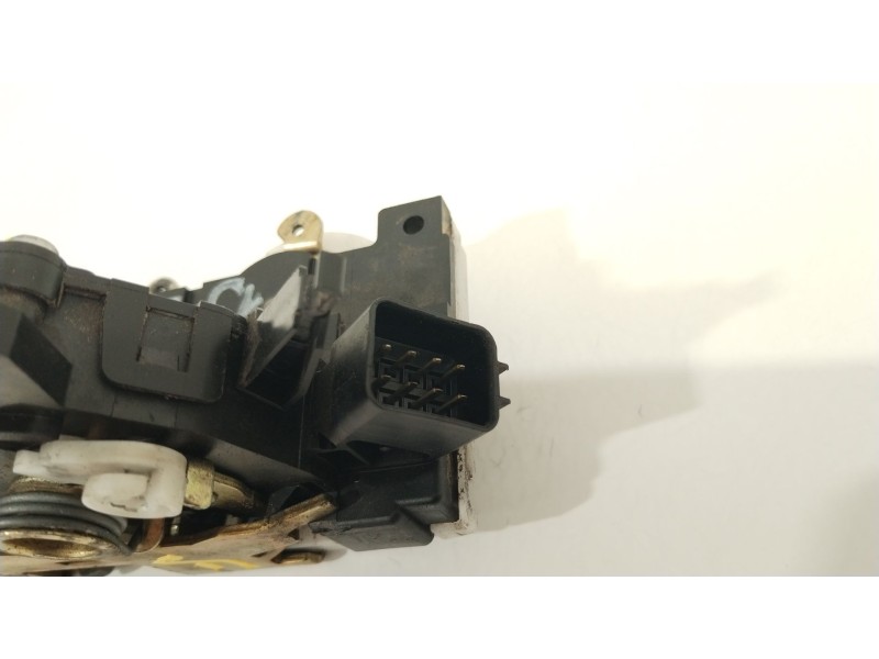Recambio de cerradura puerta delantera izquierda para ford mondeo iii (b5y) 2.0 tdci referencia OEM IAM 2S4AA21813FA  