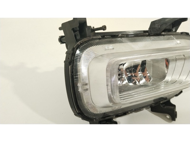 Recambio de faro antiniebla derecho para kia carens iv 1.6 gdi referencia OEM IAM 92202A4500  