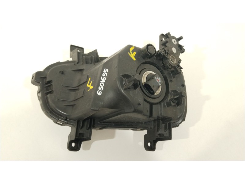 Recambio de faro antiniebla derecho para kia carens iv 1.6 gdi referencia OEM IAM 92202A4500  