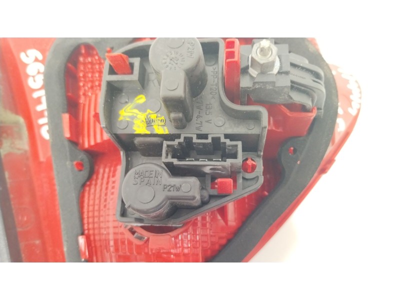 Recambio de piloto trasero derecho en porton para seat exeo berlina (3r2) reference referencia OEM IAM 3R5945094B  89320241