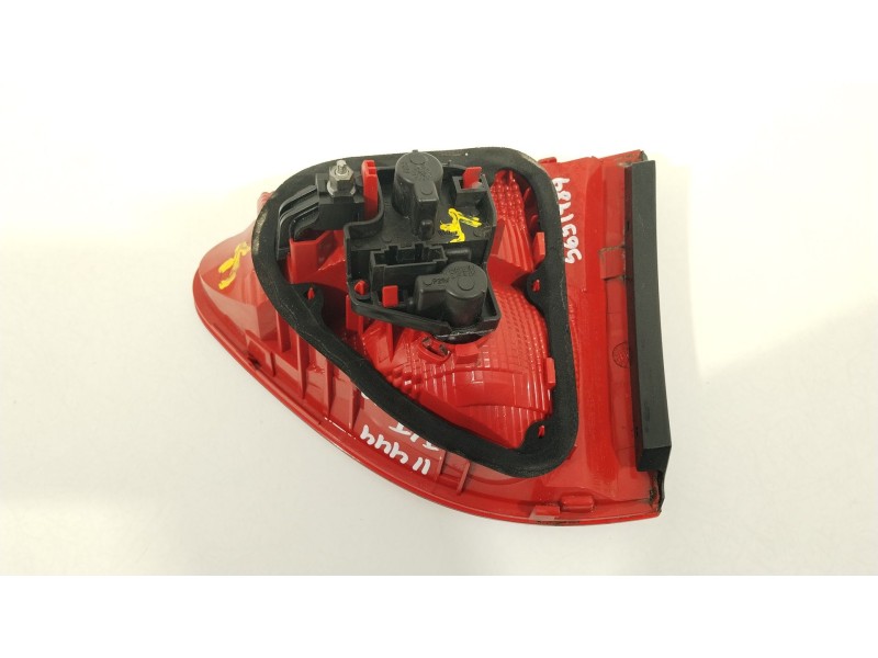 Recambio de piloto trasero izquierdo en porton para seat exeo berlina (3r2) reference referencia OEM IAM 3R5945093B  89320231