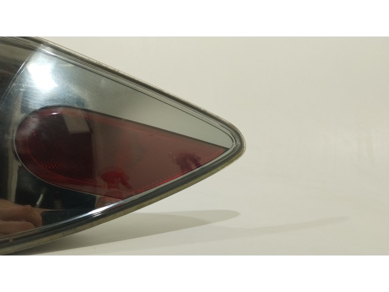 Recambio de piloto trasero derecho para mazda cx-7 (er) active referencia OEM IAM EH6251150C  