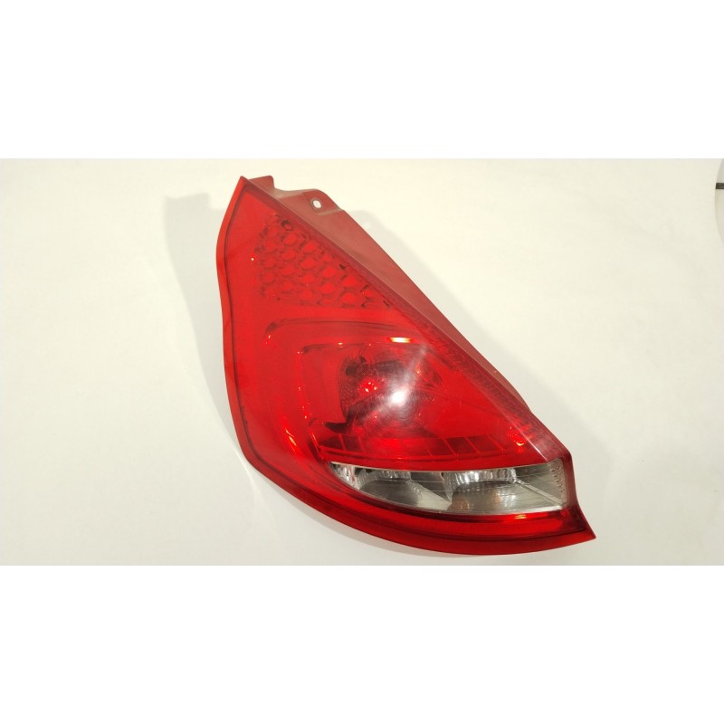 Recambio de piloto trasero izquierdo para ford fiesta vi (cb1, ccn) 1.4 tdci referencia OEM IAM 8A6113405A  