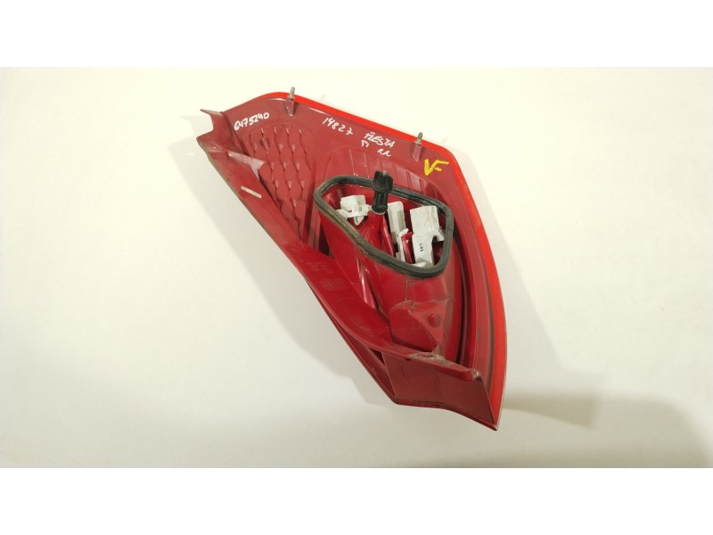 Recambio de piloto trasero izquierdo para ford fiesta vi (cb1, ccn) 1.4 tdci referencia OEM IAM 8A6113405A  