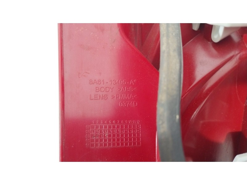 Recambio de piloto trasero izquierdo para ford fiesta vi (cb1, ccn) 1.4 tdci referencia OEM IAM 8A6113405A  