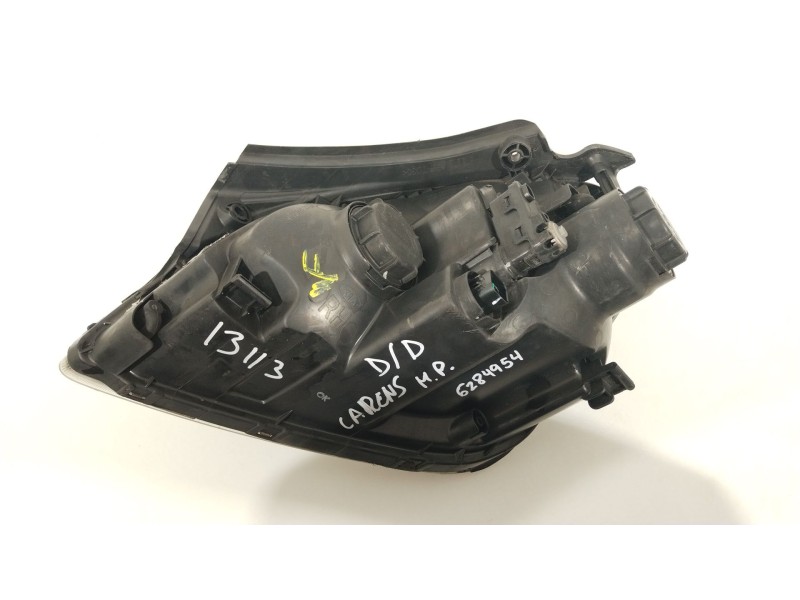 Recambio de faro derecho para kia carens (un) concept referencia OEM IAM 921021D020  