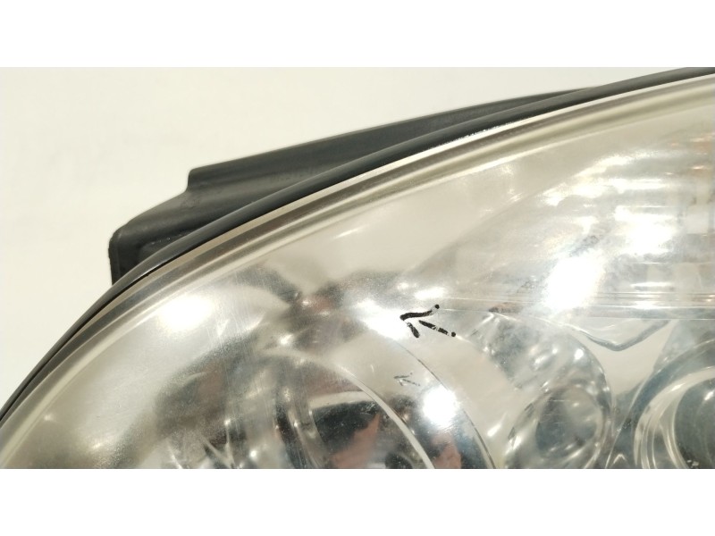 Recambio de faro izquierdo para kia carens (un) concept referencia OEM IAM 921011D020  