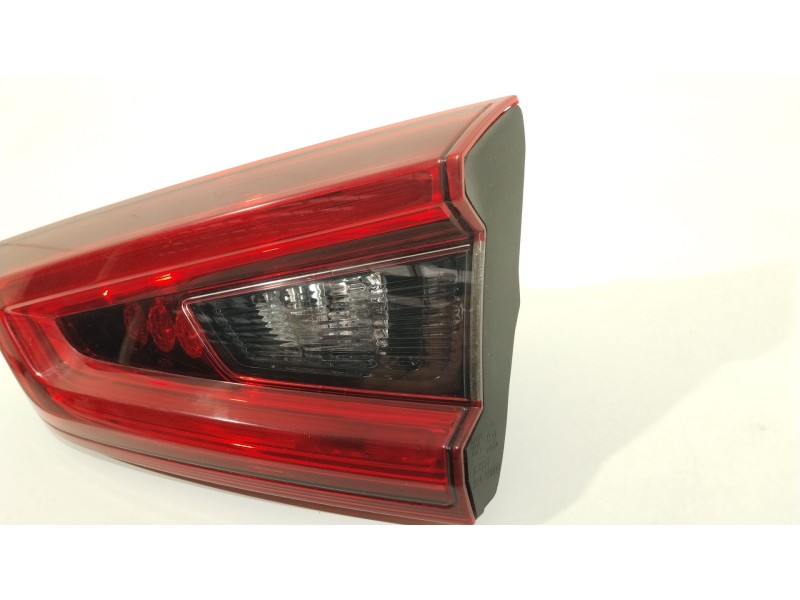 Recambio de piloto trasero derecho en porton para nissan qashqai (j11) acenta referencia OEM IAM 26550HV55A  26550HV05A