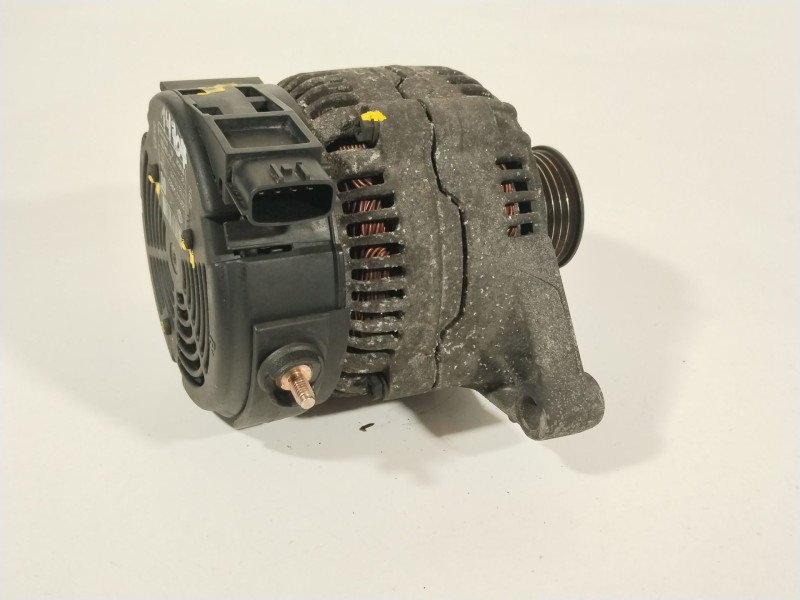 Recambio de alternador para nissan micra ii (k11) 1.3 i 16v referencia OEM IAM 2310054B62  0123115010