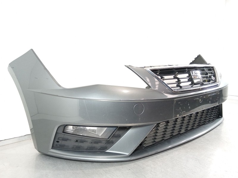 Recambio de paragolpes delantero para seat leon (5f1) 1.6 tdi referencia OEM IAM 5F0807221  