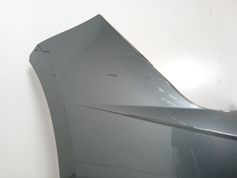 Recambio de paragolpes delantero para seat leon (5f1) 1.6 tdi referencia OEM IAM 5F0807221  